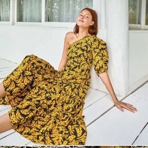 NWT FARM Rio One Shoulder Banana Midi Dress size medium